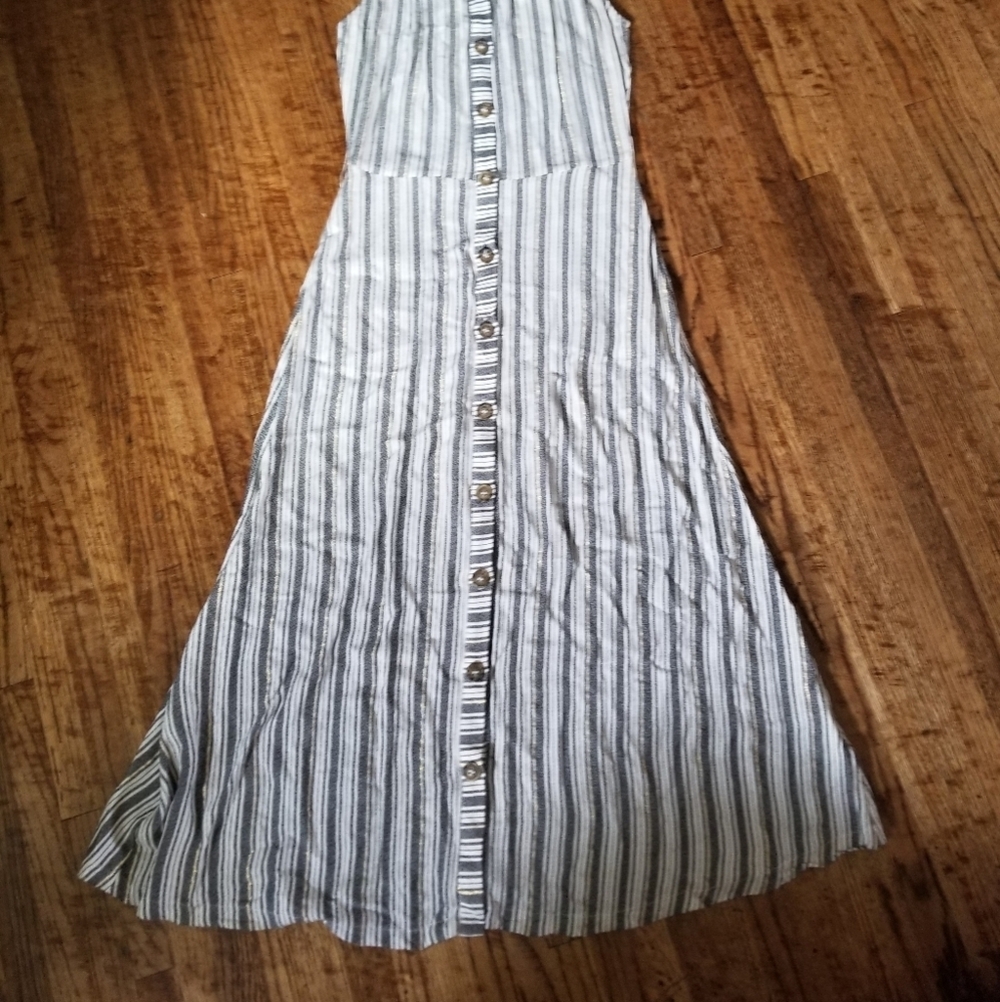 ECI Dress - Picture 2 of 7